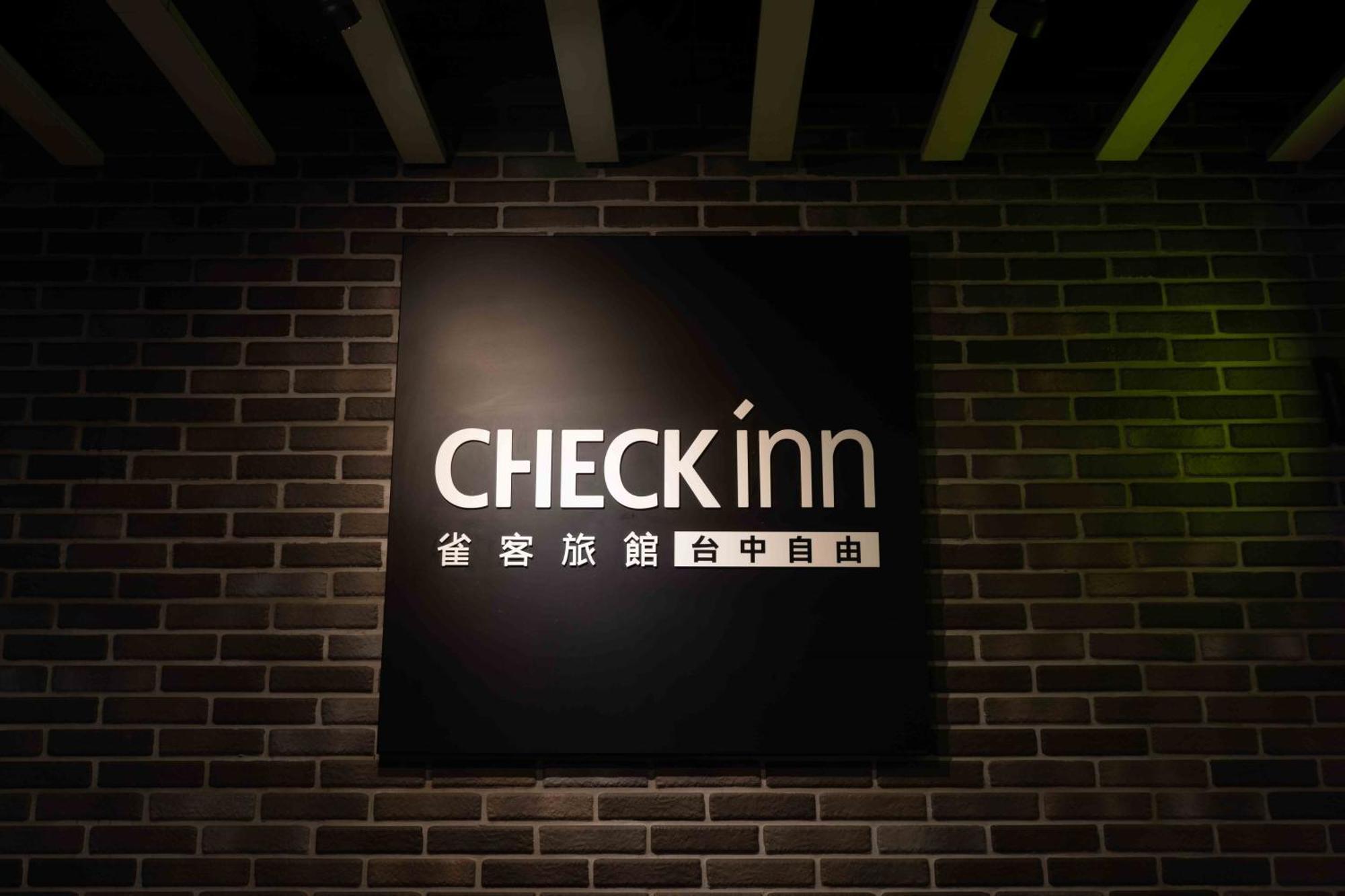 Check Inn Taichung Ziyou Kültér fotó